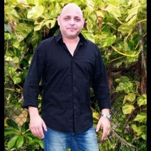 Meet your Posher, Ariel